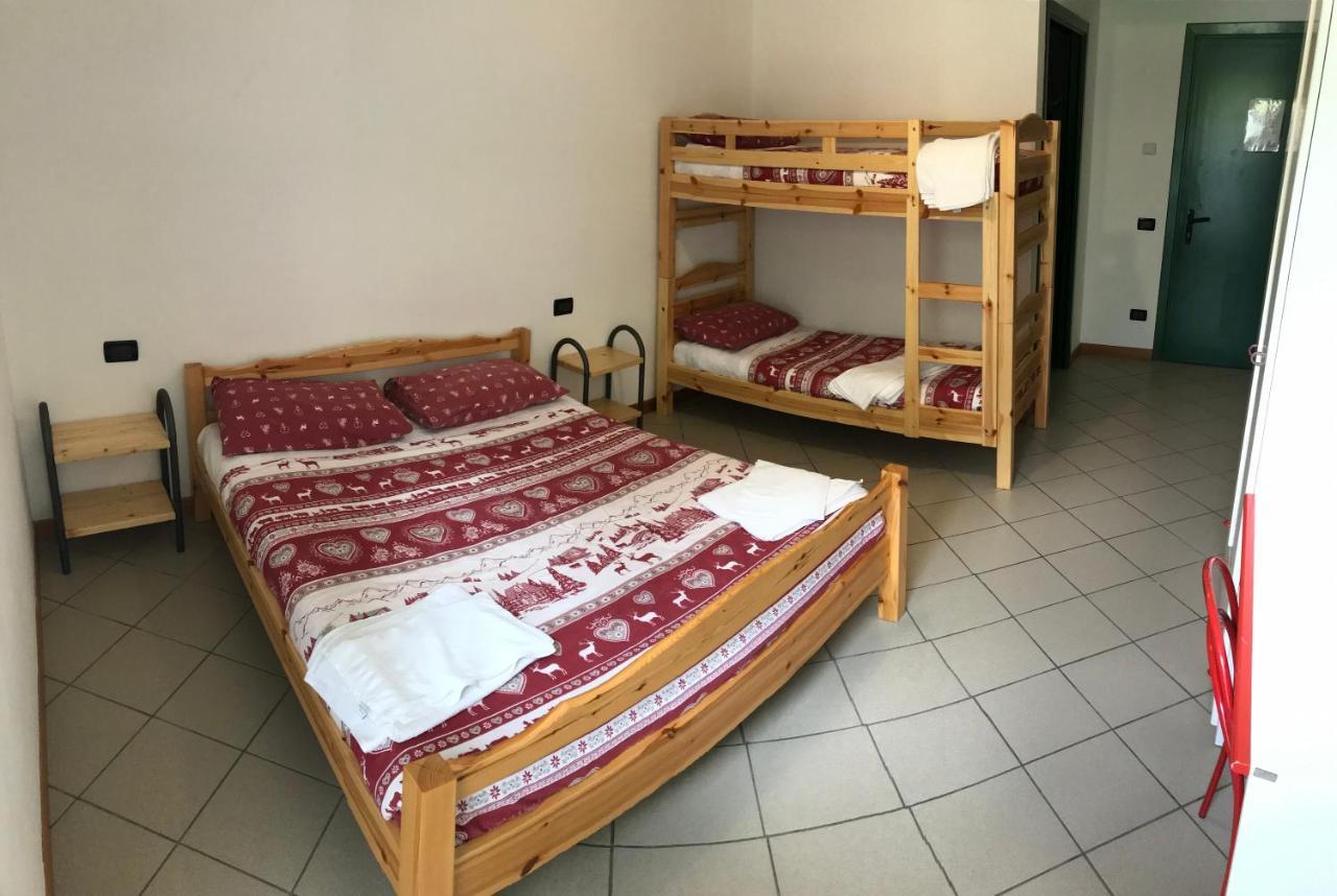 Ostello Casa Corti Valbondione Exteriör bild